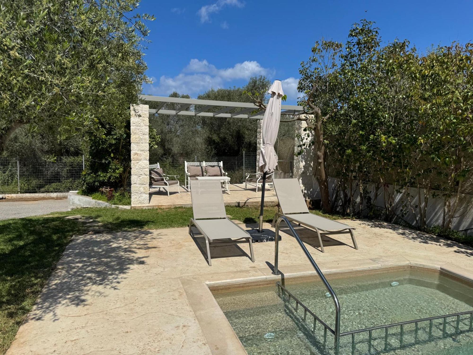 Villa Marian With Private Swimming Pool & Jacuzzi Jeorjúpoli Kültér fotó